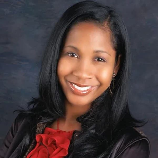 Portrait of Dr. Nneka Davis